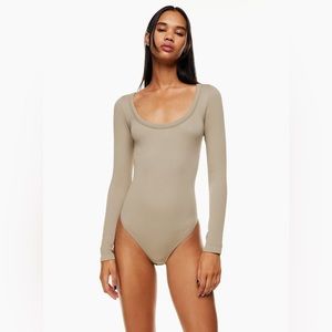 Aritzia bodysuit